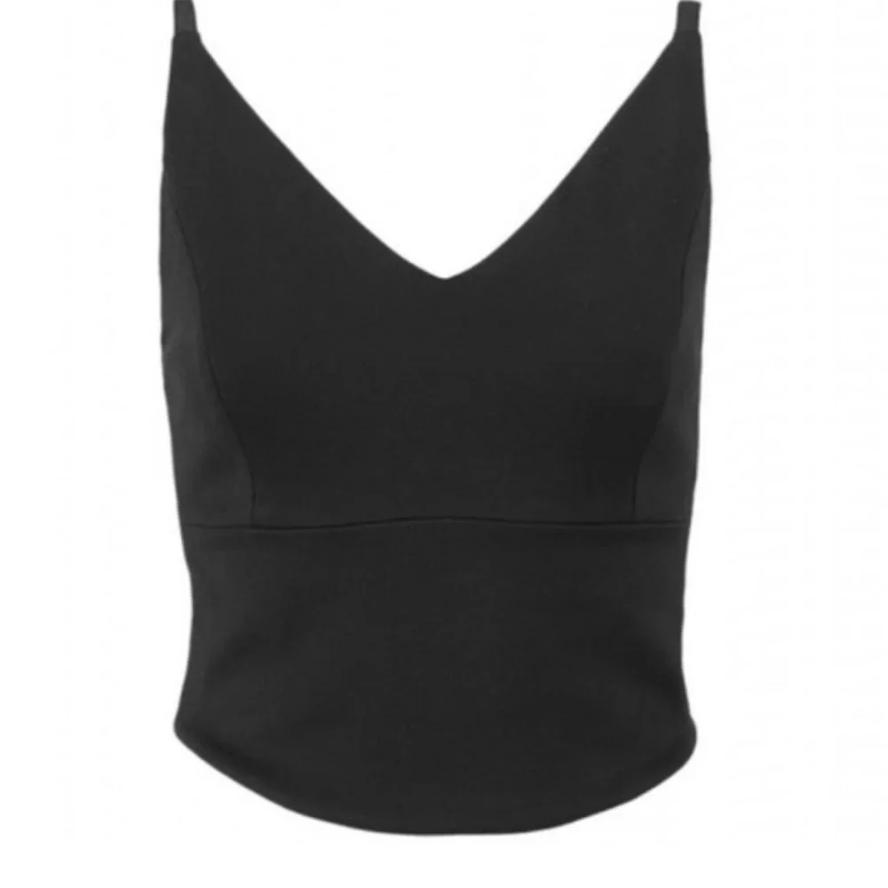 CAbi Black V-Neck Cropped Camisole - Picture 8 of 12